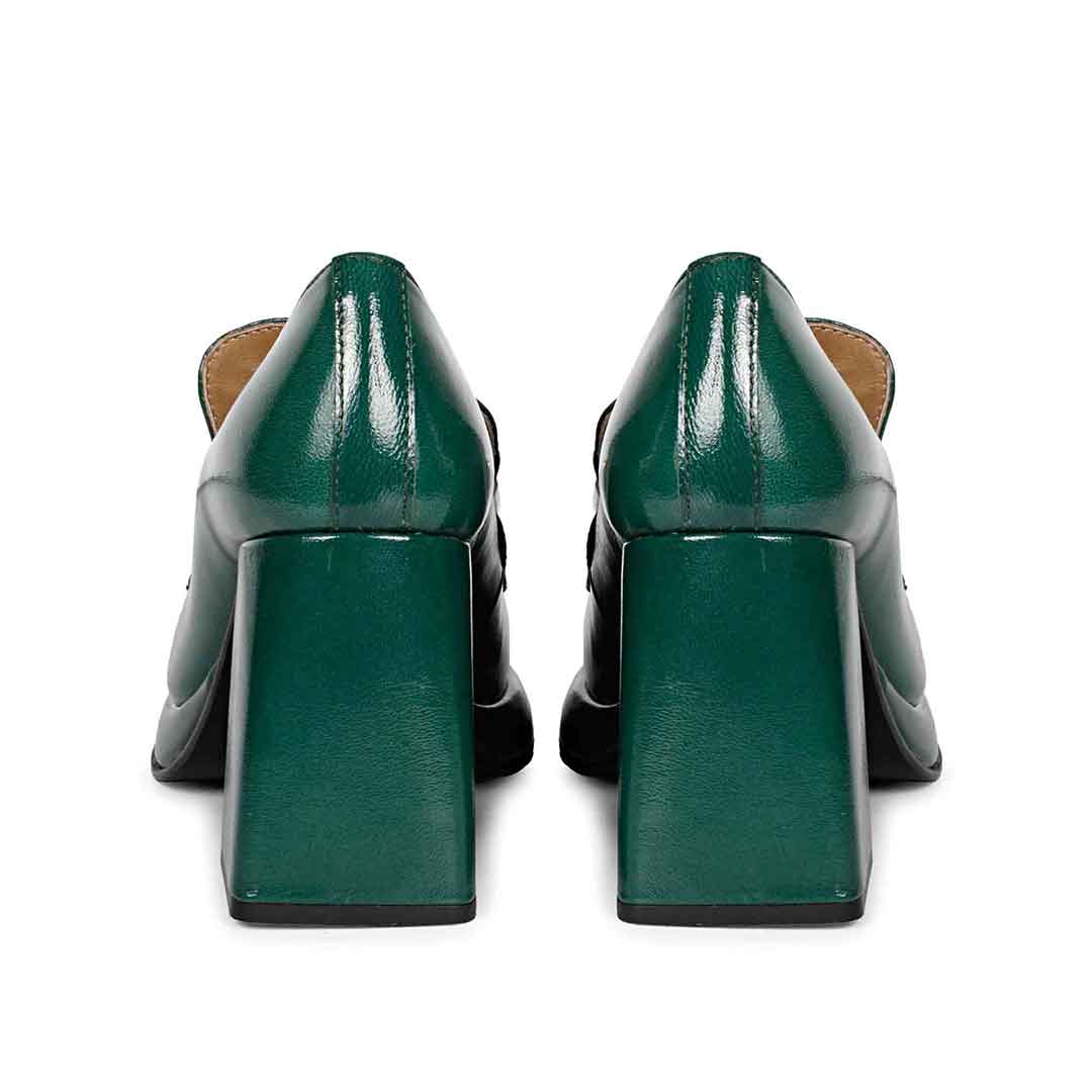 Saint Benoîte Green Patent Leather Handcrafted Moccasins