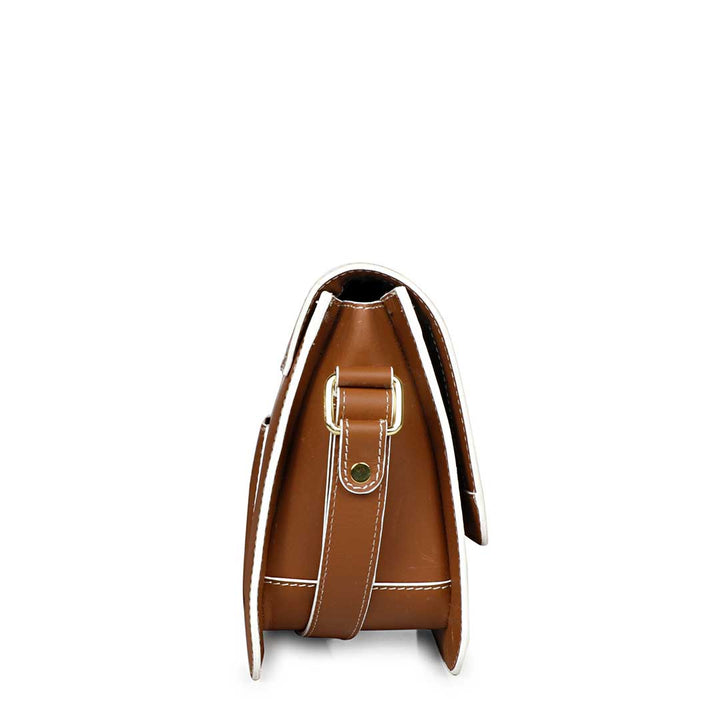 Favore Women Tan Leather Shoulder Bags