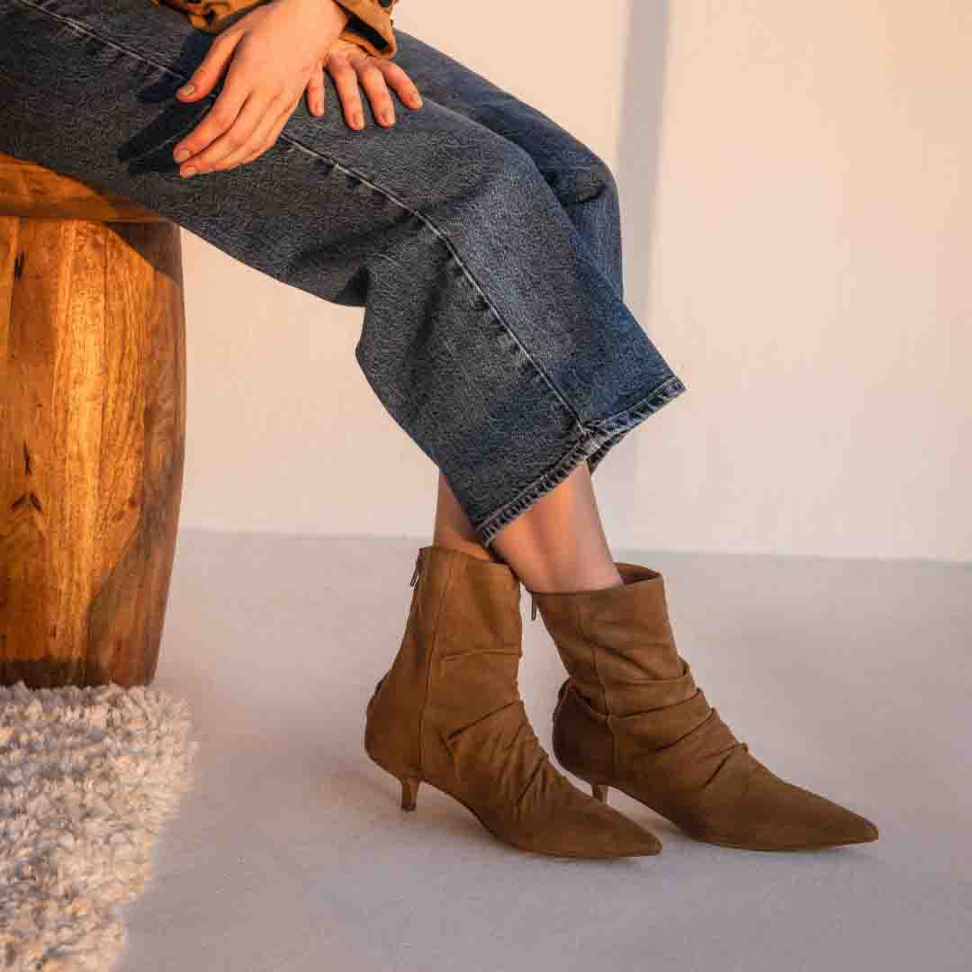 Saint Florino Beige Handcrafted Ankle Boots